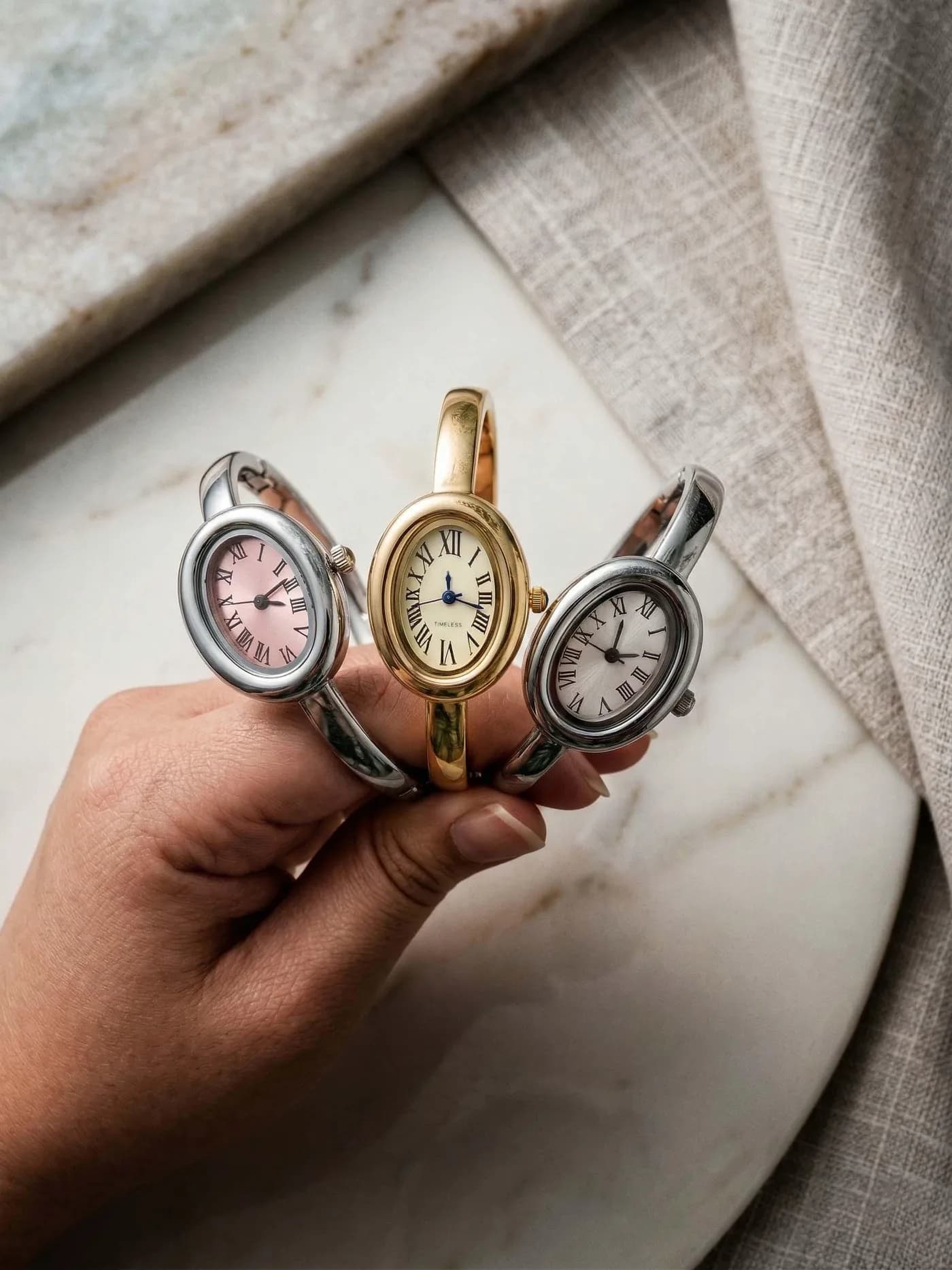 Romen Rakamlı Vintage Oval Tasarım Paslanmaz Çelik Kol Saati